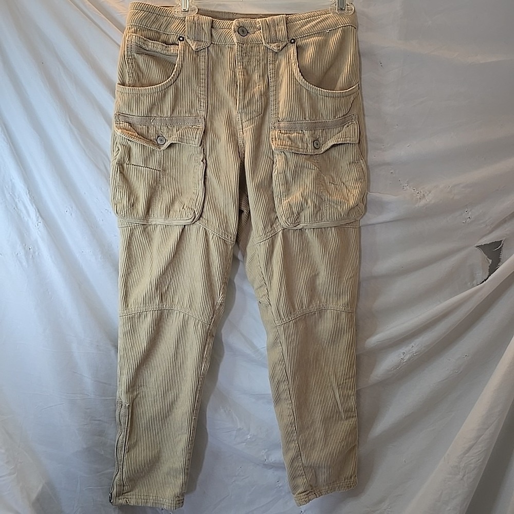 We the Free London Calling Low Rise‎ Tapered Leg Cargo Corduroy Pants Size 26